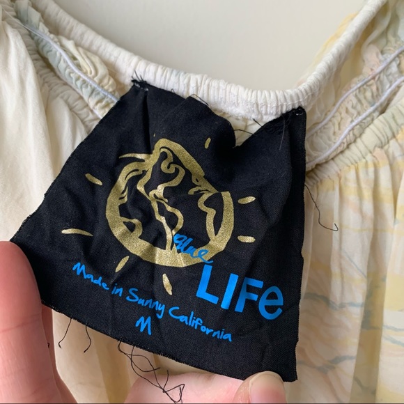 Blue Life Kiss Me Crop Top - Picture 6 of 9